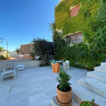 Holiday home Isabel, Hometown In *